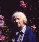 Yolande Moncharmont