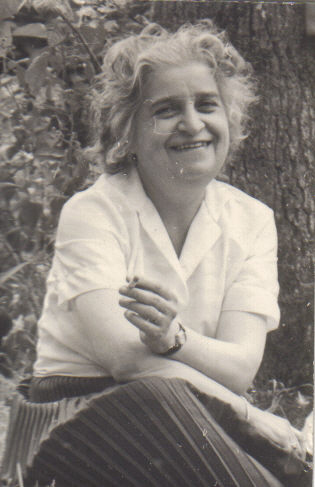 Yvonne Malezieux