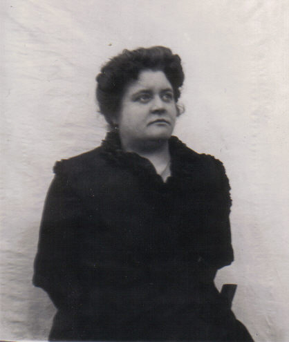 Yvonne Classe