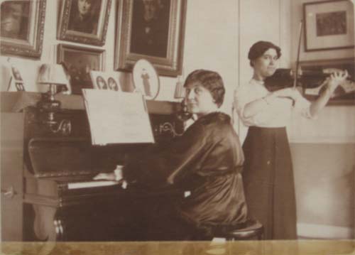 Odette Malzieux en concert