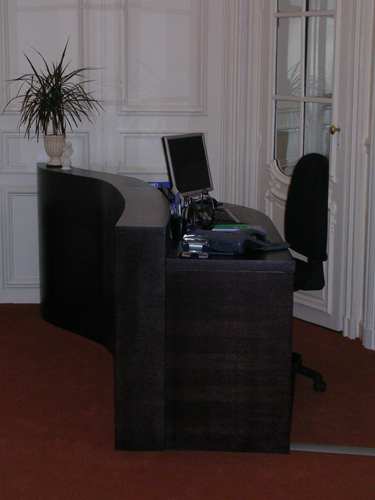 Bureau daccueil par Jean-Jacques Jouan