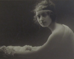 Yolande Moncharmont