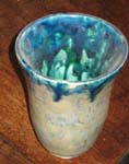 Vase blanc et bleu